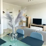 Inside Appartement Varsovie