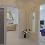 דירה Inside ורשה